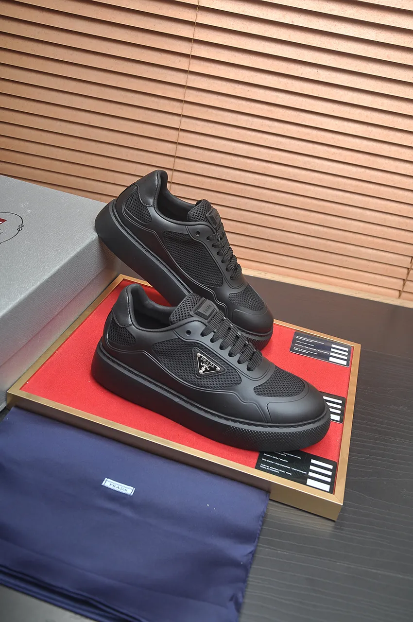 Men's shoes 💰580💶【PRADA】Top original, new season, high quality original goods, top imported calfskin with original imported glue, imported cowhide inside with original cowhide feet, original outsole! Quality guaranteed! Code 38-45 (45 customized)